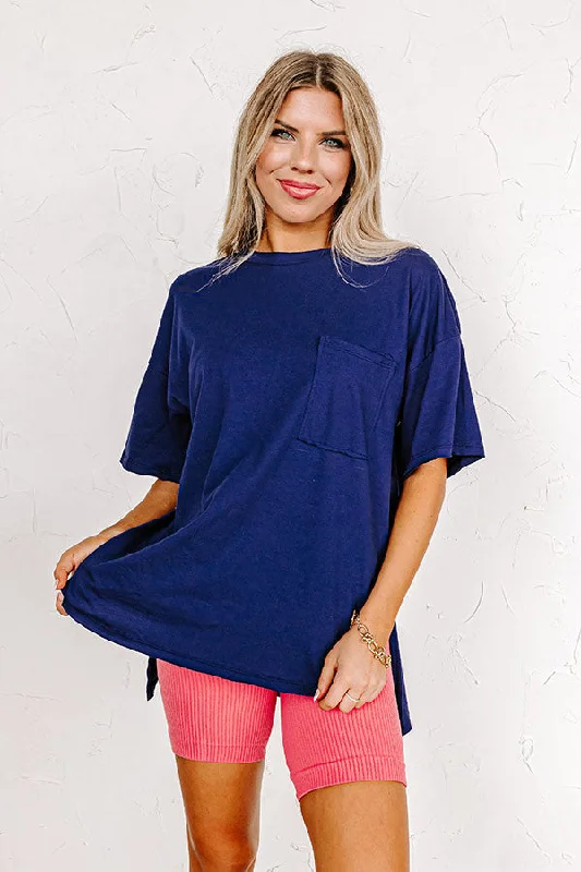 Women's Scalloped Hem T-Shirts-Chic And Sincere Shift Tee In Navy