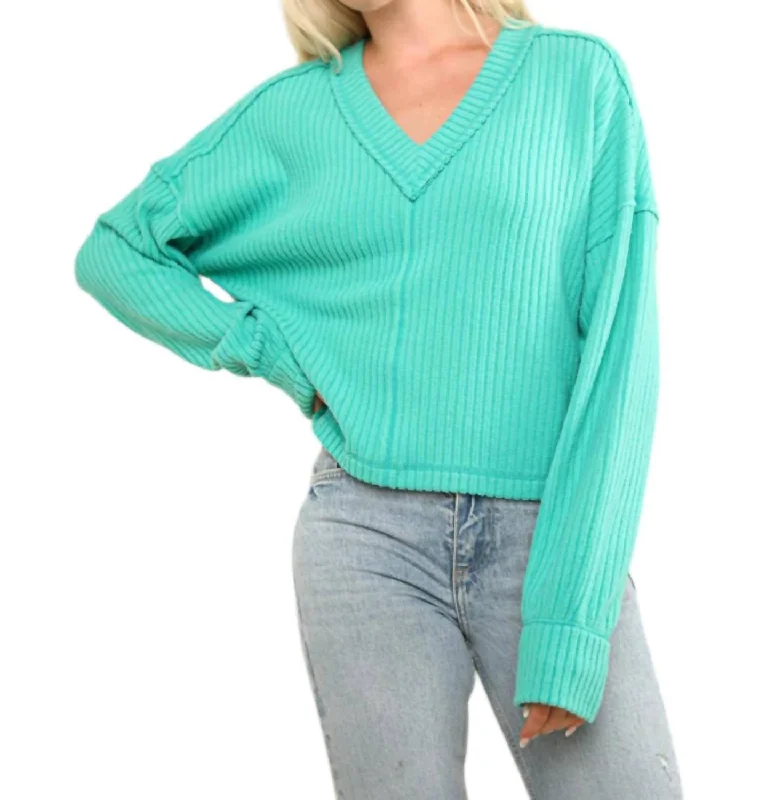 Women's Silk Pleated Pullovers-Vneck Raw Hem Cozy Sweater In Green