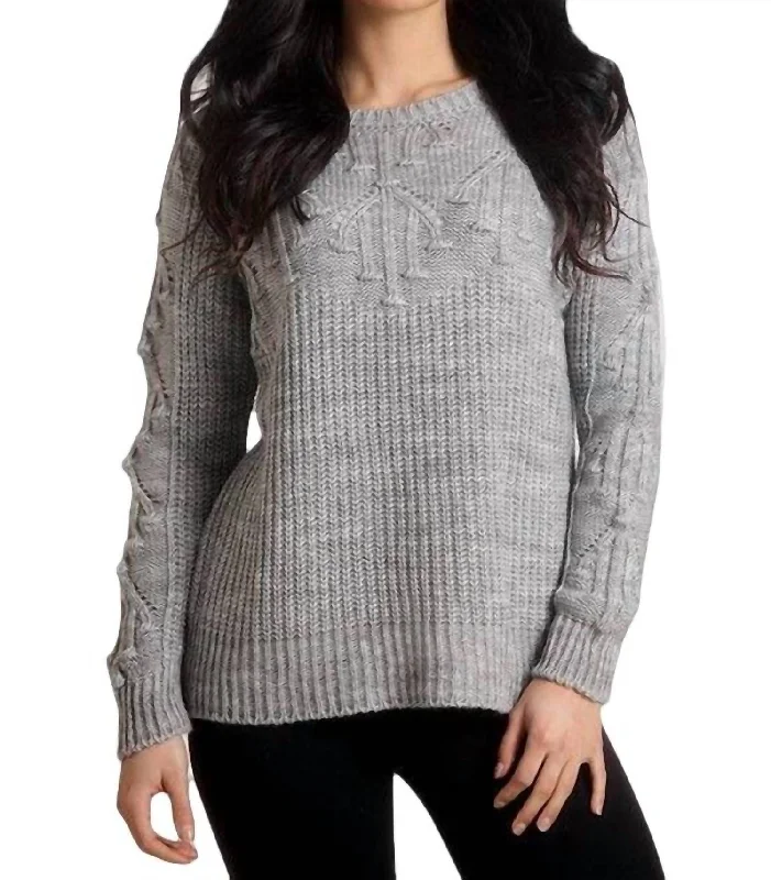 Women's Solid Color Pullovers-Knit Sweater In Gray