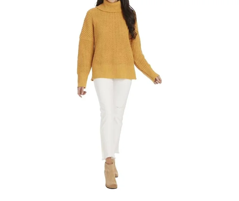 Women's Relaxed Fit Pullovers-Randi Waffle Knit Sweater In Orange