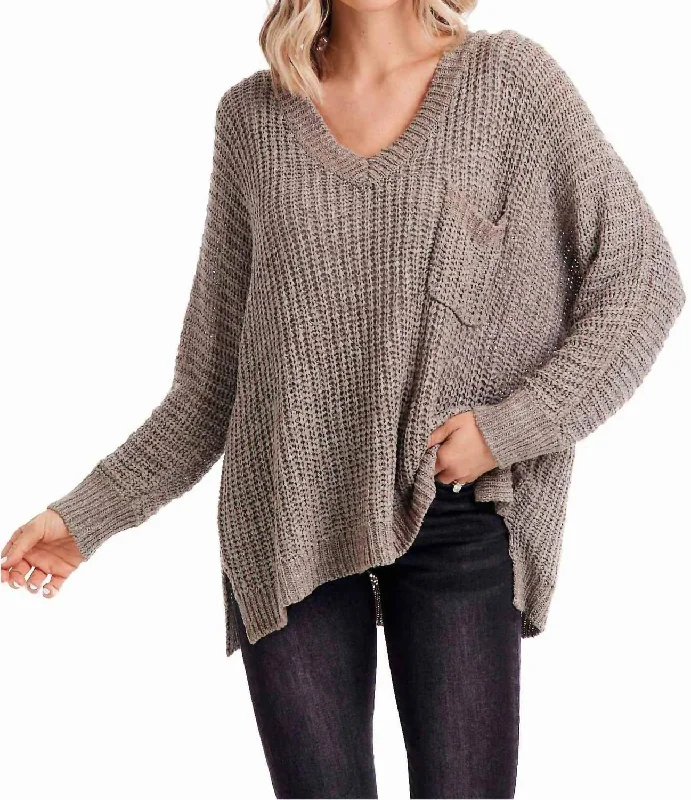 Women's High-Waisted A-Line Pullovers-Oscar Vee Neck In Grey