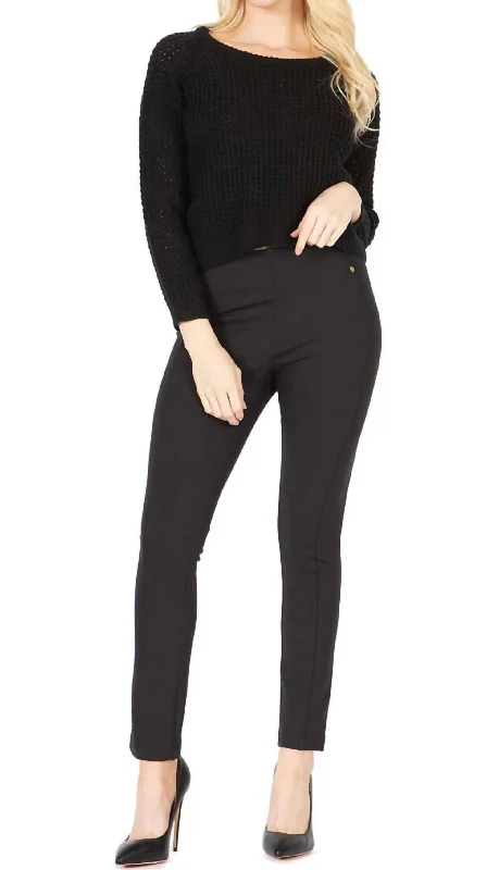 Women's Lace Pullovers-Plain Textured-Knit Cropped Sweater In Black