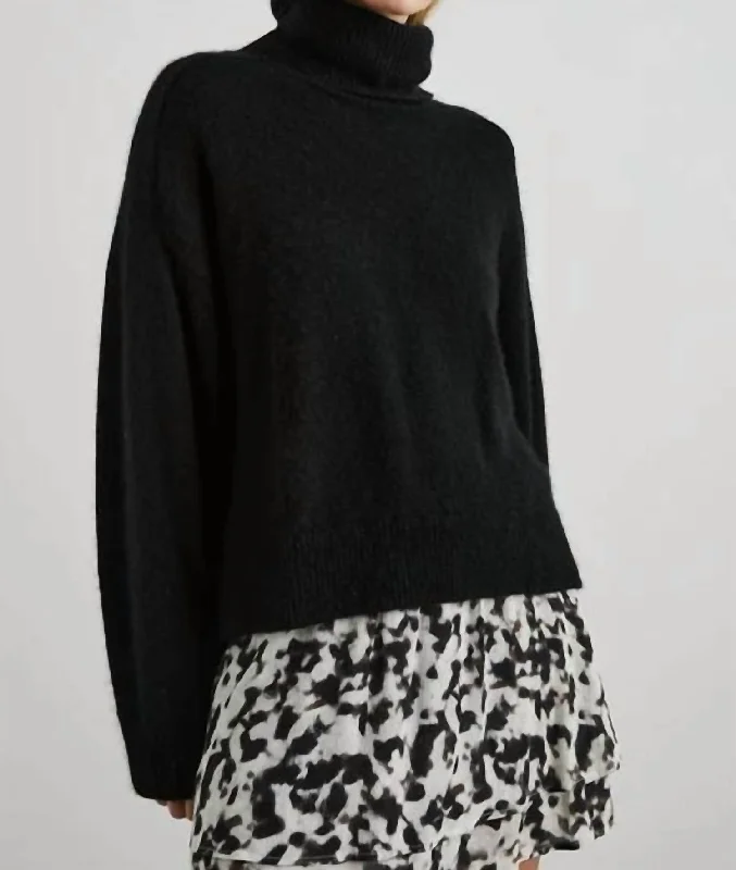 Women's Patterned Pullovers-Estelle In Black