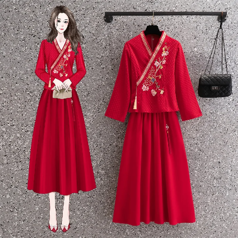 Women's Insulated Denim Skirts-Plus size red embroidery tassel cheongsam blouse and skirt set