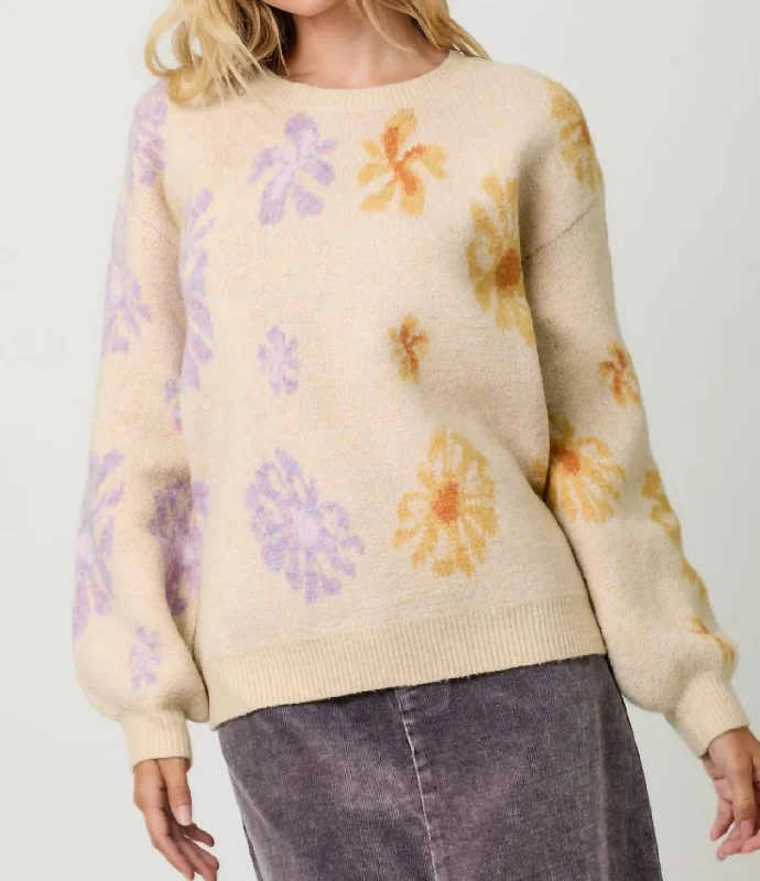 Women's Textured Pencil Pullovers-Floral Pullover Sweater In Ivory/lavender