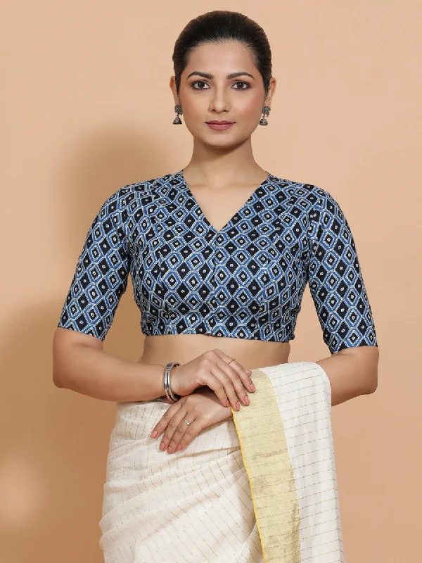 Gitanjali x Rozaana | Elbow Sleeves Cotton Saree Blouse in Indigo Blue Geometric Block Print Fabric