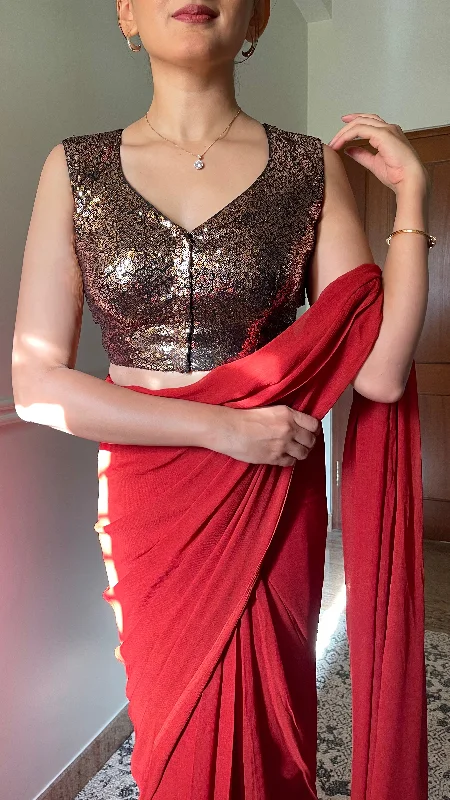 Aadhya x Tyohaar | Sleeveless Gold Sequined Saree Blouse with Curved V-Neck