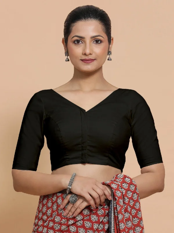 Pragya x Rozaana | V-Neck Black Plain Cotton Saree Blouse