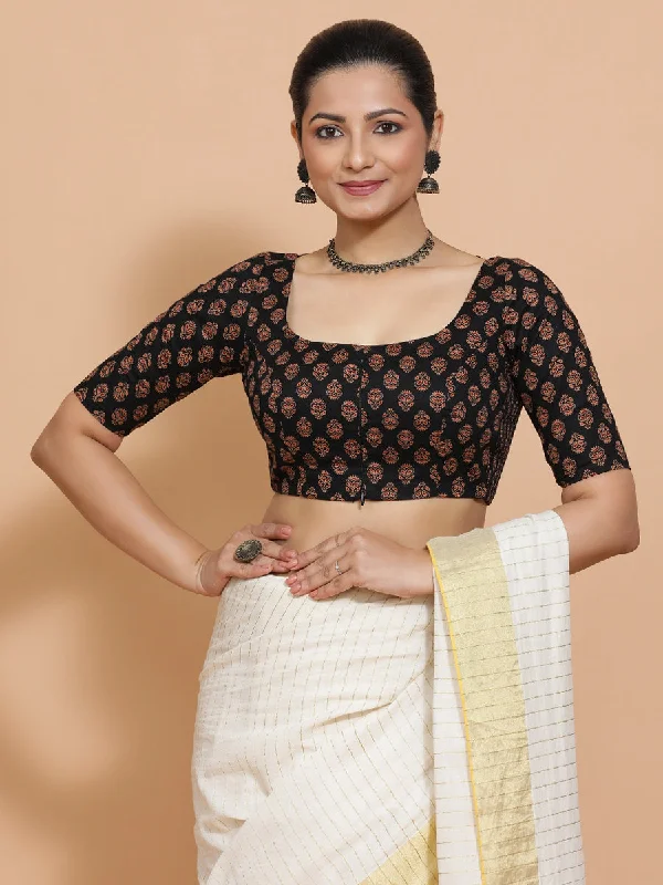 Pranavi x Rozaana | Elbow Sleeves Cotton Saree Blouse in Black Peacock Block Print Fabric