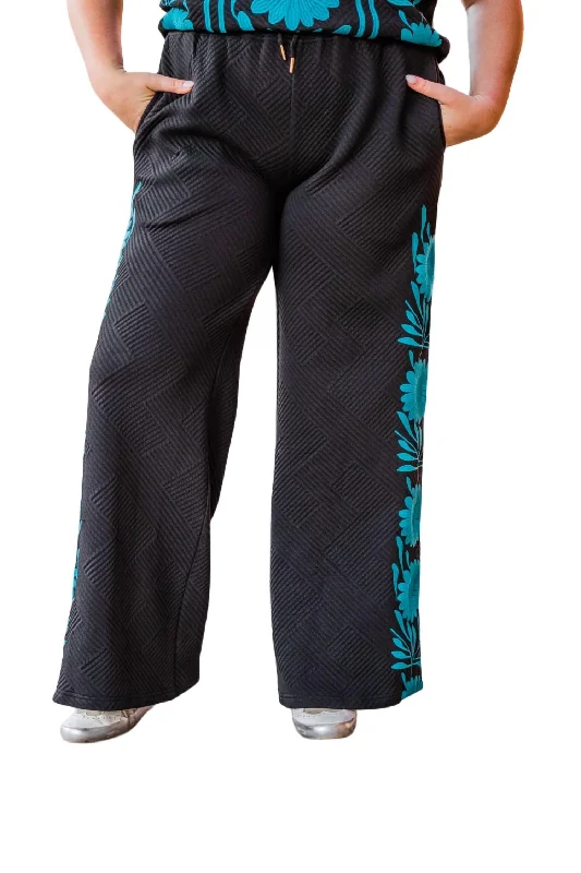 Women's Medium Wash Pants-Women's Oakley Bottom Pants In Black